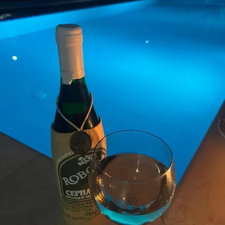 Golden Olive Vila